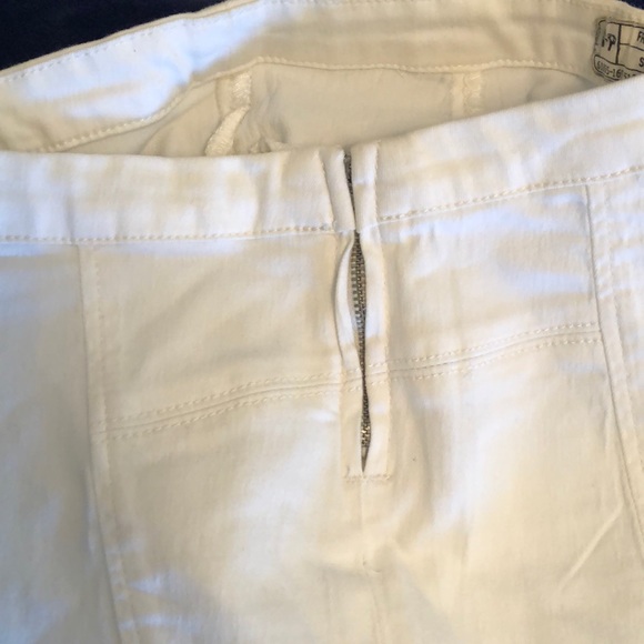 Free people white shorts. Worn once or twice - Picture 3 of 4
